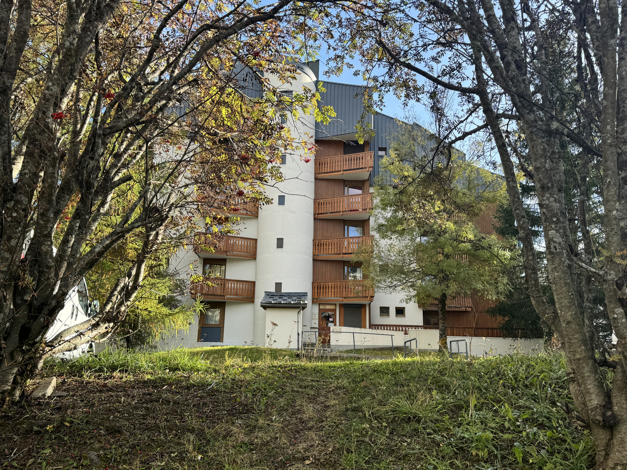 Agence immobilière de Amélie DANEL - Agence du Glacier 3600