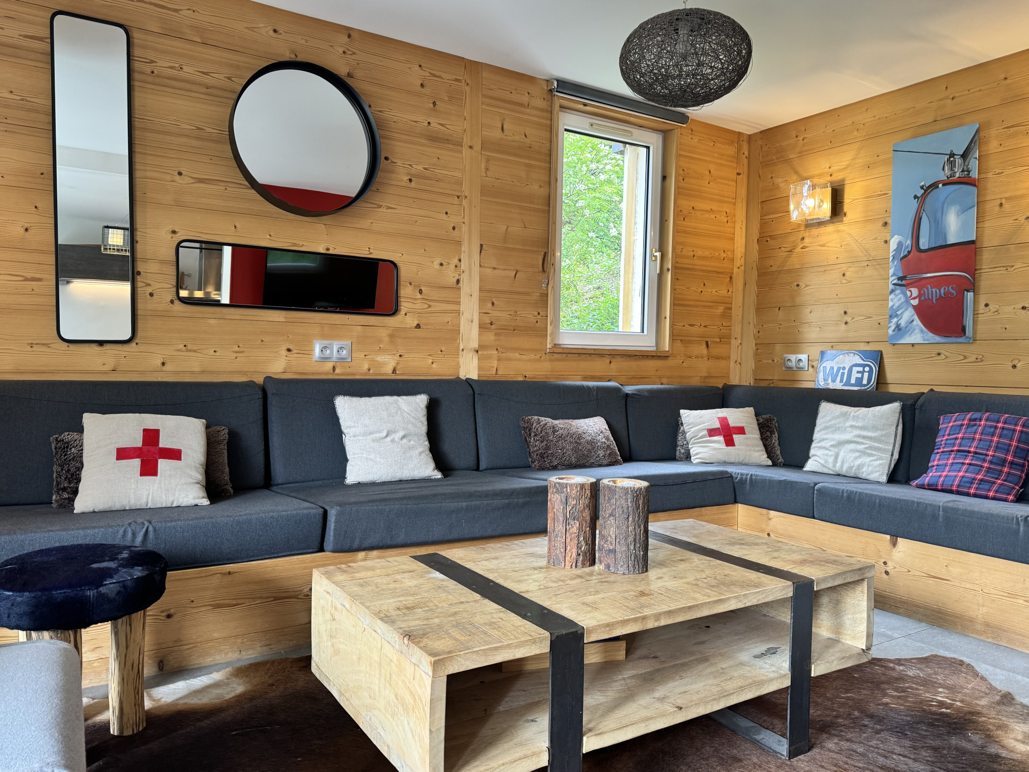 Agence immobilière de Amélie DANEL - Agence du Glacier 3600